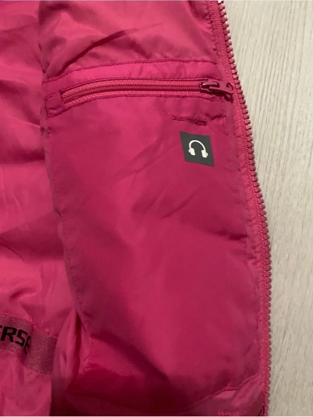 Converse Kids Girls Youth Hot Pink Quilted Puffer Vest Size 10-12